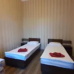 Center Contrabas Otel