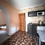 Center Contrabas Szálloda 3*
