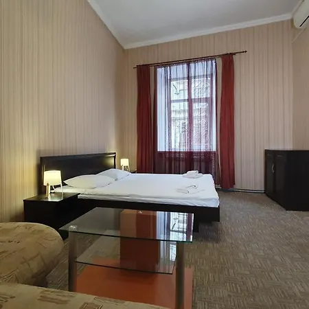 Szálloda Center Contrabas