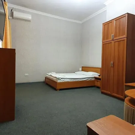 Apart-Hotel City Center Contrabas 3*