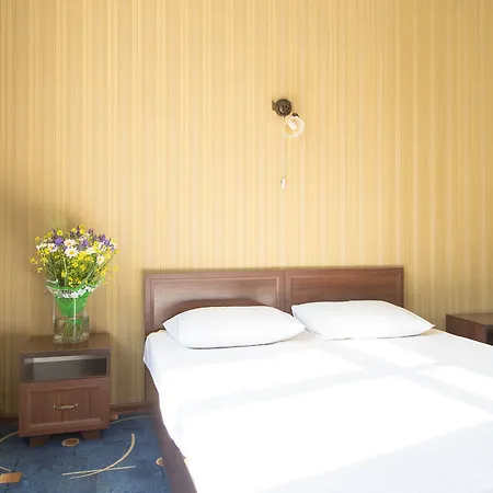 Apart-Hotel City Center Contrabas 3* Lemberg