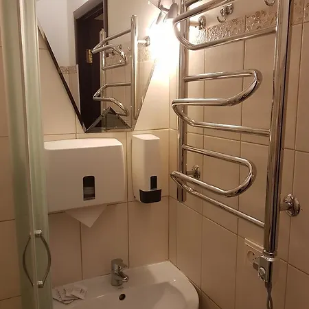 Center Contrabas Szálloda 3*