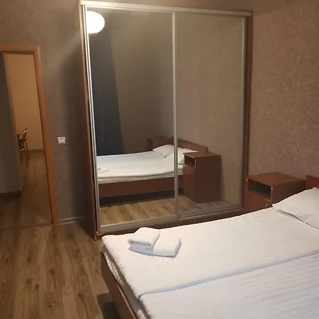 Apart-Hotel City Center Contrabas 3*