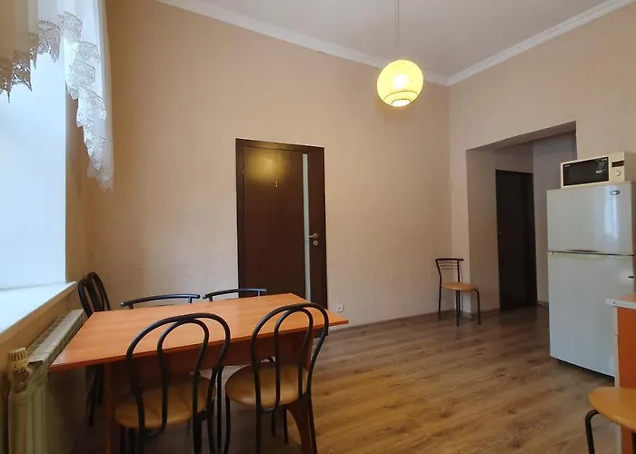 Center Contrabas Hotel Lviv