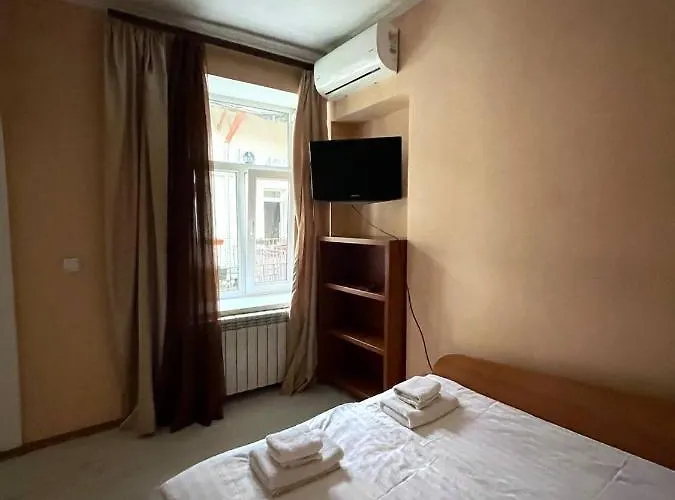 Apart-Hotel City Center Contrabas 3* Lviv