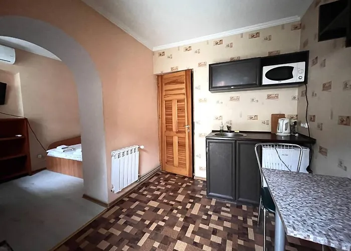 Apart-Hotel City Center Contrabas Hotell 3*