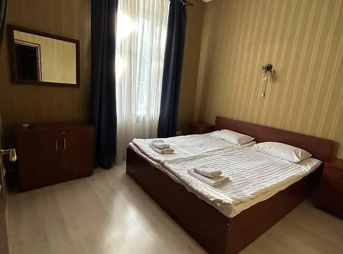 Hotell Apart-Hotel City Center Contrabas 3*