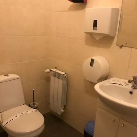 Hotel Center Contrabas