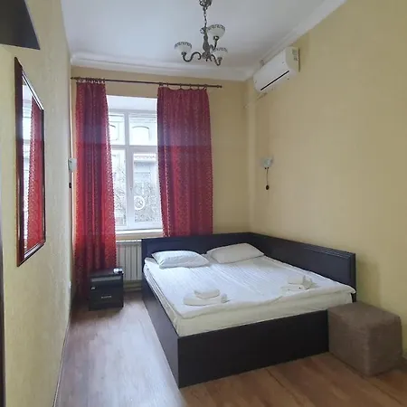 Center Contrabas 3* Львів