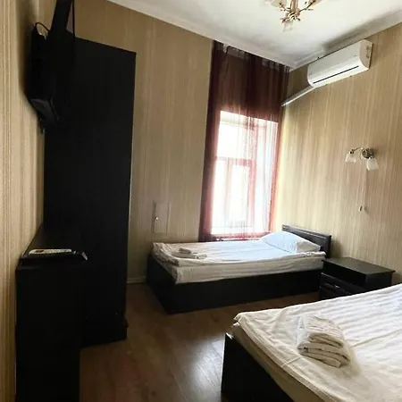 Center Contrabas Hotel Leopoli